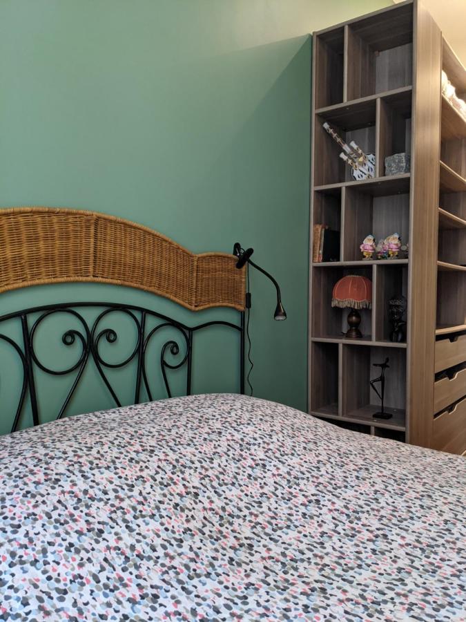 Private Acces To The All Flat. Charming Parisian. ภายนอก รูปภาพ
